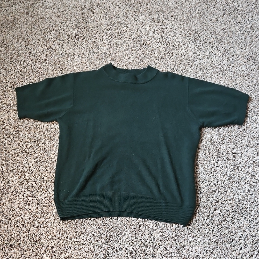 Sag Harbor Women's Forest Green Crewneck Sweater